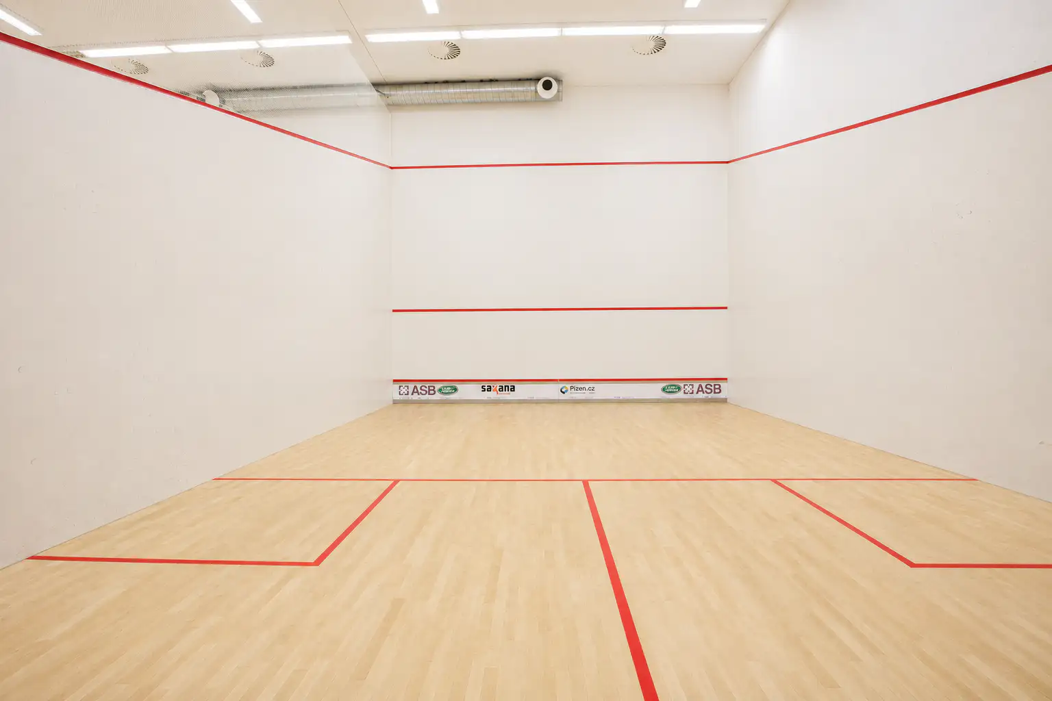 Squash a badminton